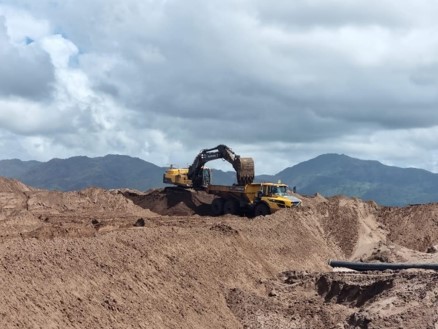 excavateur volvo